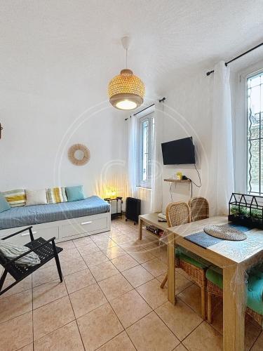 Eden Place Un Petit Coin de Paradis by Laconciergerie13 in La Ciotat, France