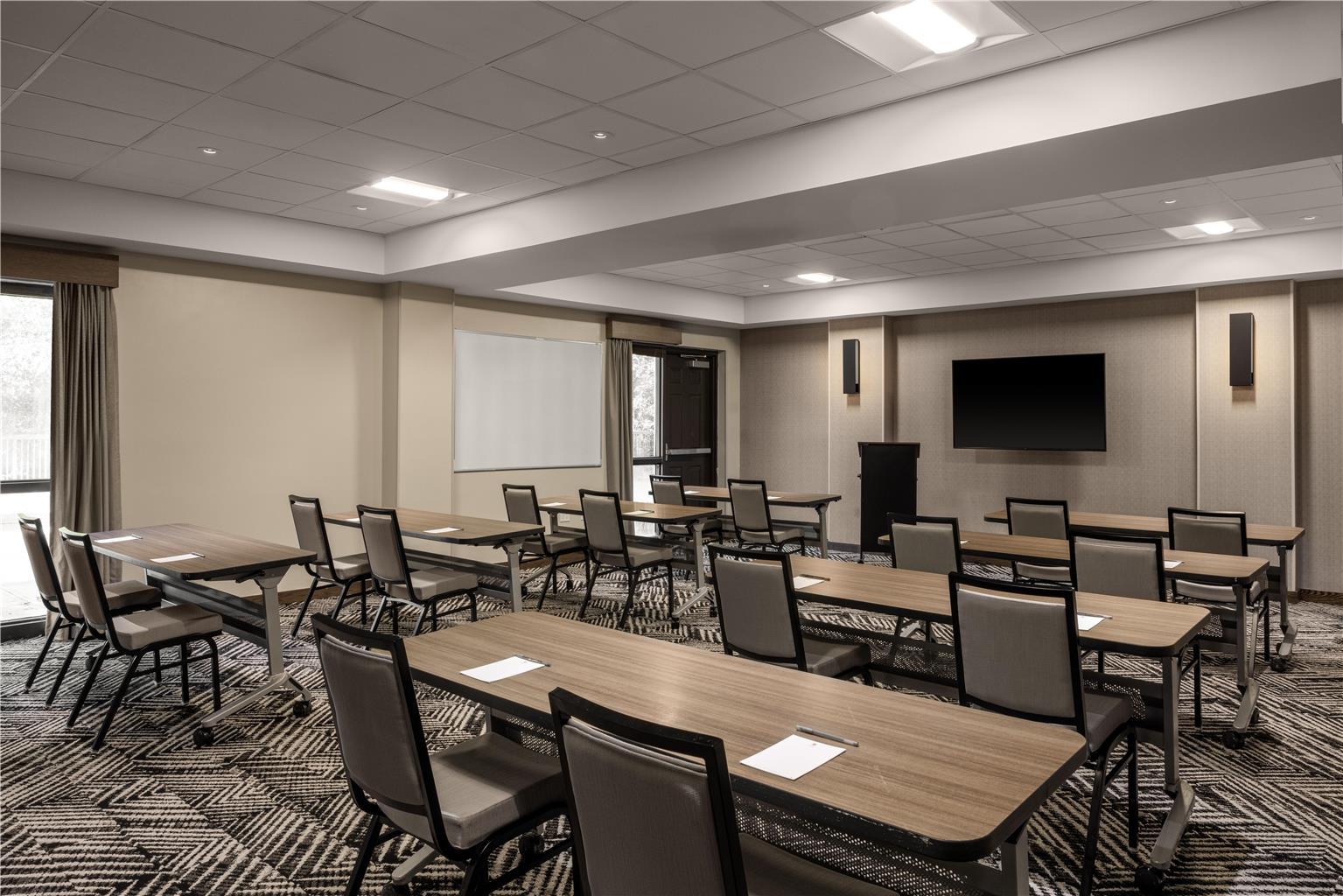 Hyatt Place Utica - photo 20