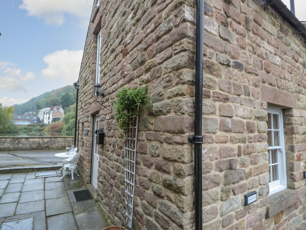 Stable Cottage — 4-Star Luxury Hotel in Matlock, United Kingdom