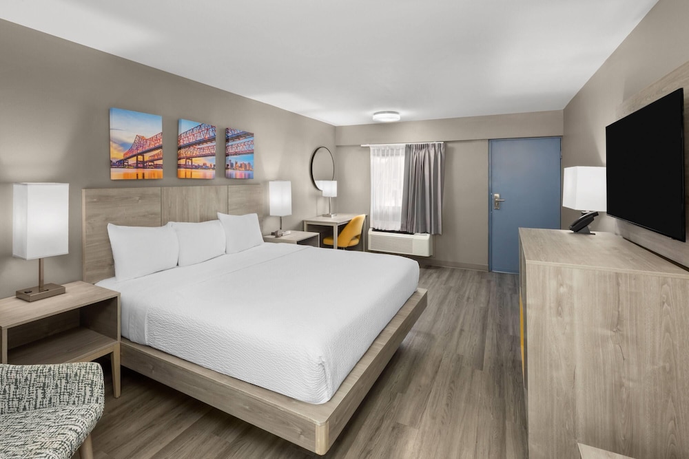 Ramada By Wyndham Kenner New Orleans Airport South - photo 10