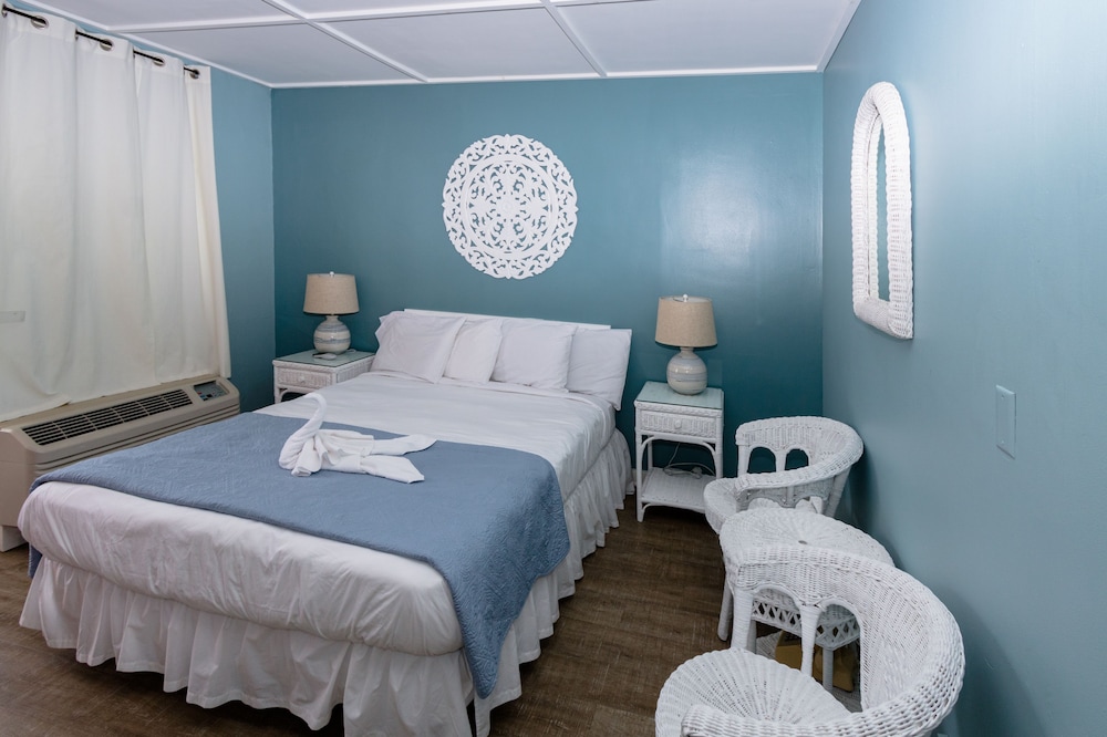 Charlroy Motel - photo 16