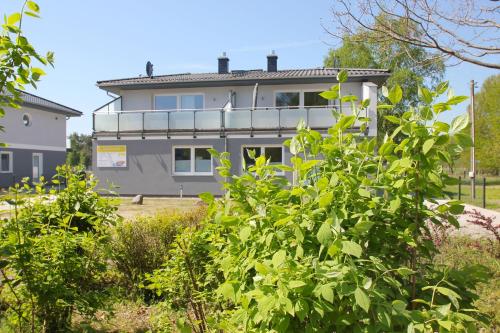 Villa Playa mit Sauna und Schwimmbadnutzung im AHOI Sellin — 4-Star Luxury Hotel in Ostseebad Goehren, Germany