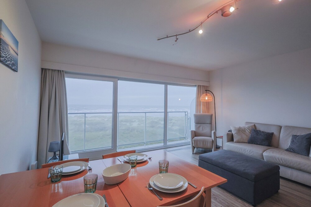 Eastern Five Continents Hotel — hotel in Ximei