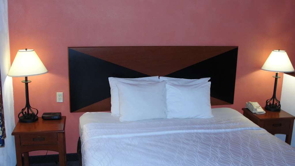 SureStay Hotel by Best Western Greenville - photo 26