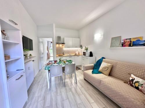 Casa Bonita un'oasi di relax. — 4-Star Luxury Hotel in Desenzano Del Garda, Italy