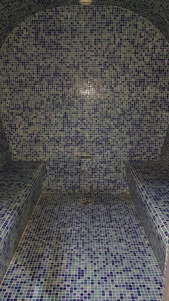 Steam Room