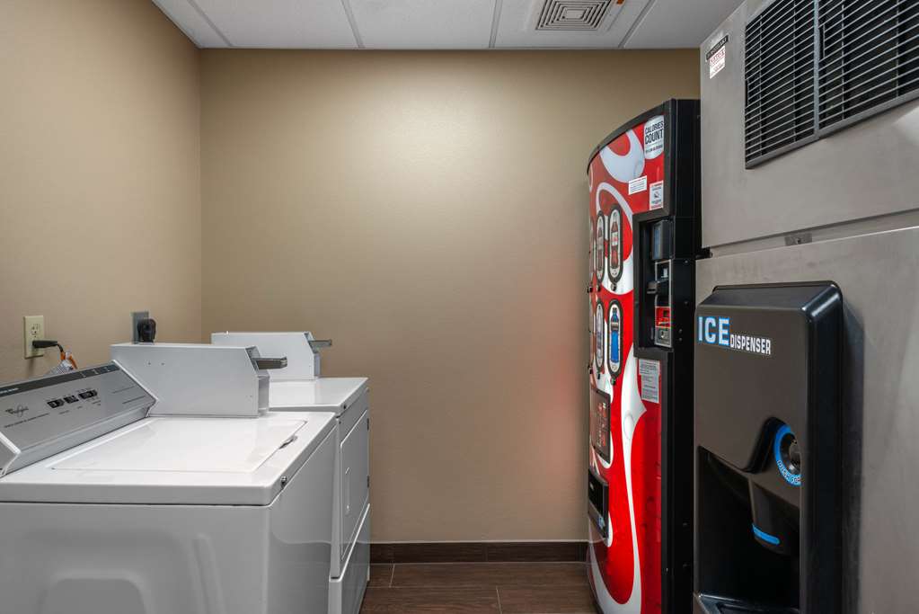 Comfort Inn & Suites Wildwood The Villages - photo 33