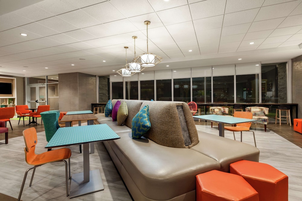 Home2 Suites by Hilton Sarasota Bradenton Airport FL - photo 2