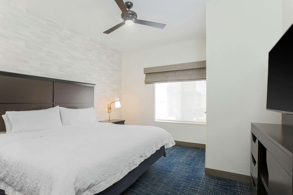 Hampton Inn & Suites Denver Tech Center - photo 20