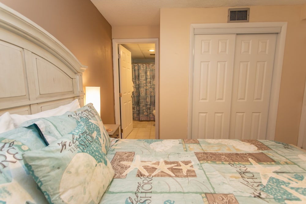 Royal Garden Resort 1506 2 Bedroom Condo by RedAwning - photo 4