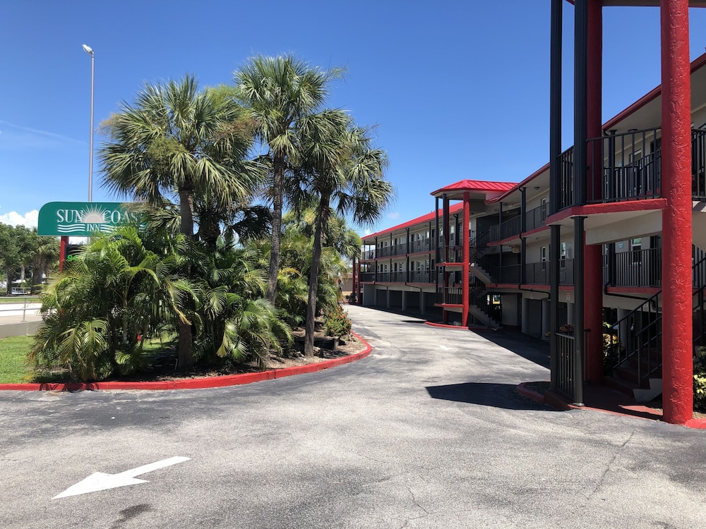 Sun Coast Inn - photo 32