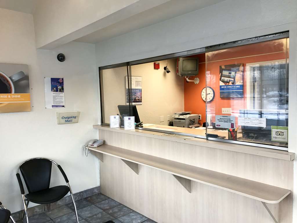 Motel 6 Enfield CT Hartford - photo 24