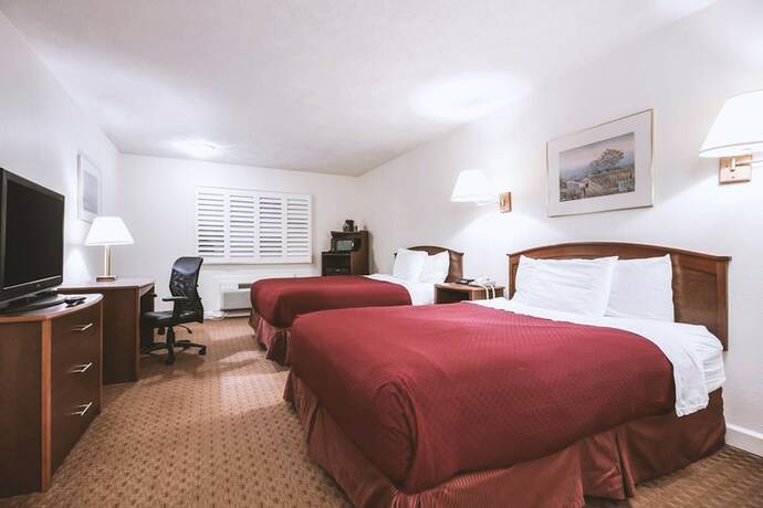 Sky Palace Inn & Suites Mccook - photo 17