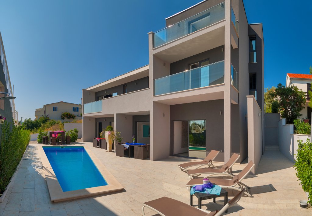 Martinis Rogoznica Villa — 4-Star Luxury Hotel in Rogoznica, Croatia
