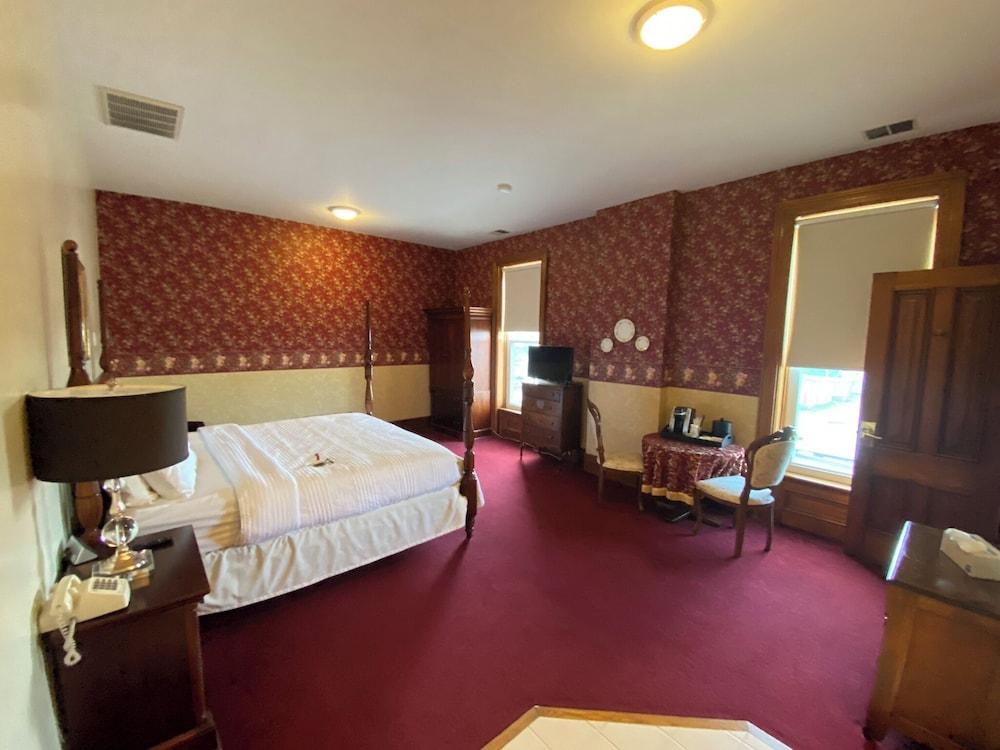 Decker Hotel - photo 21