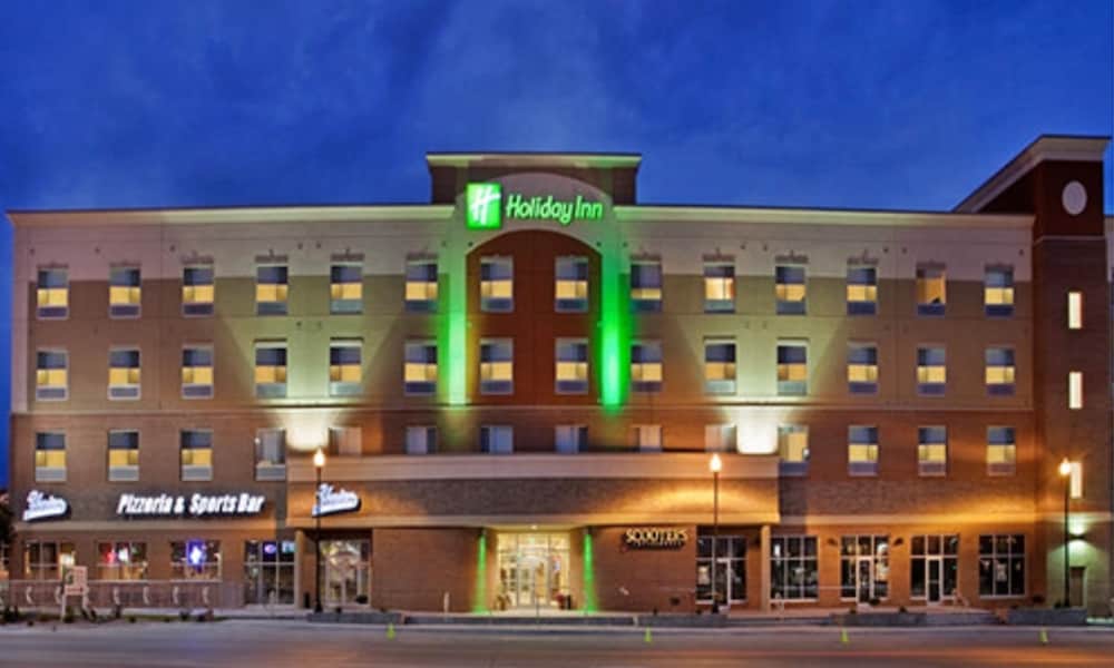 Holiday Inn Omaha Downtown Waterpark by IHG - photo 60