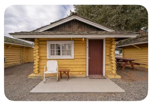 Ashton Log Cabins 22022223 — Ashton