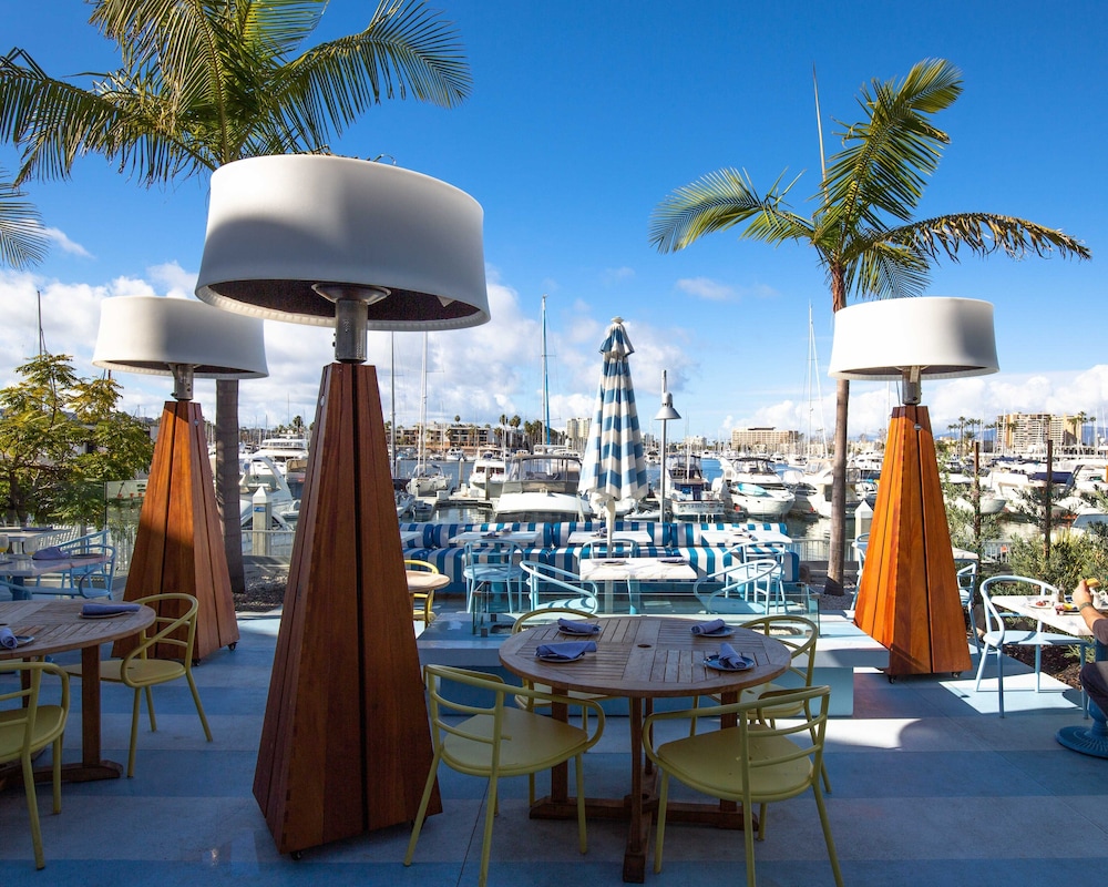 Marina del Rey Hotel - photo 37