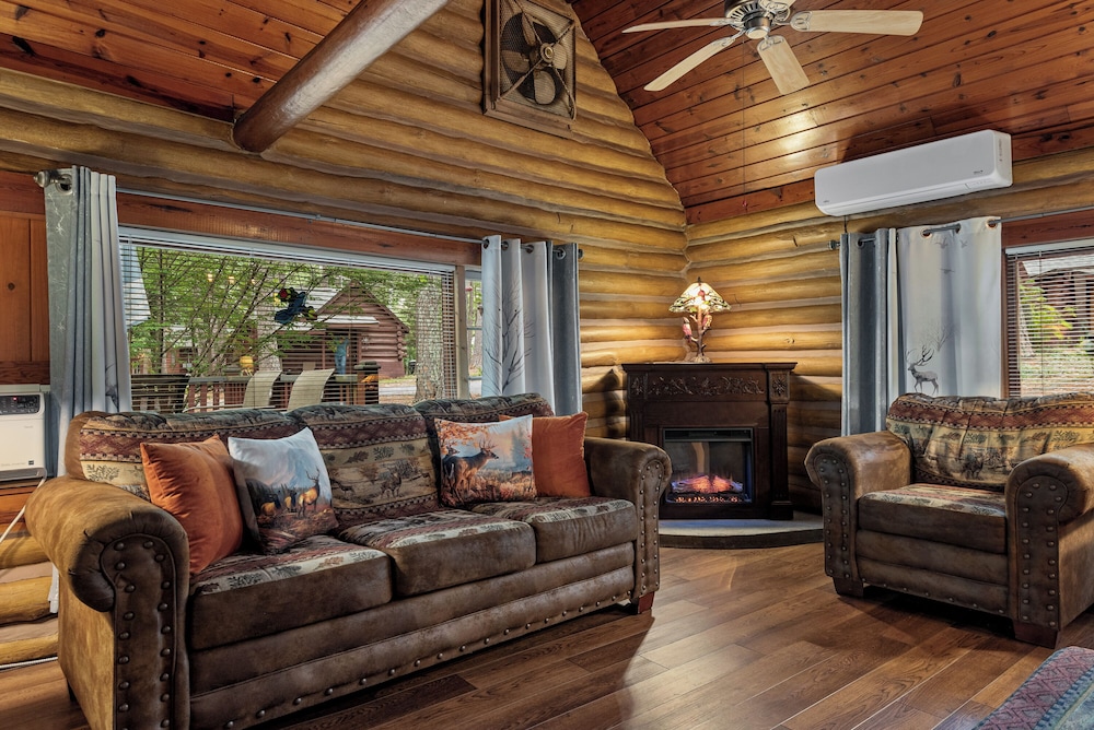 Tall Pines Inn - photo 40