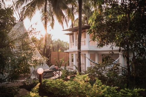 Wigwam - carbon neutral hotel in Mormugao