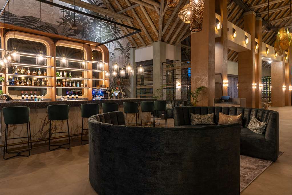 Radisson Safari Hotel Hoedspruit — 4-Star Luxury Hotel in Hoedspruit, South Africa