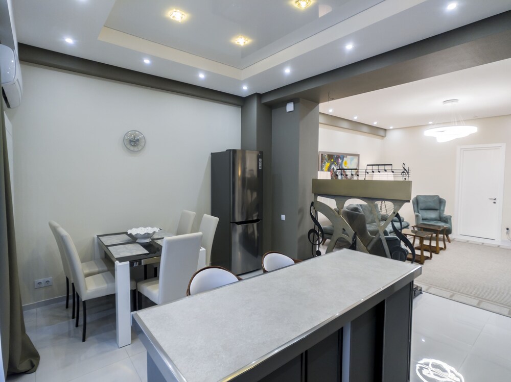 In-Room Kitchen