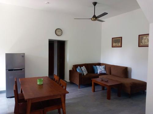 Li's Apartment — 4-Star Luxury Hotel in Sri Jayewardenepura Kotte, Sri Lanka