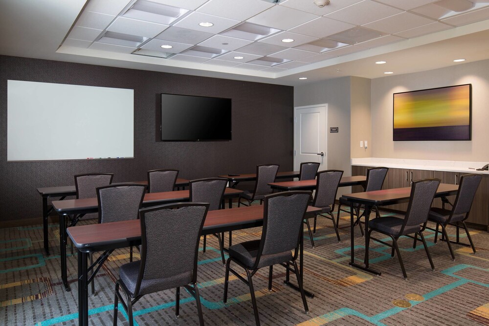 Residence Inn Las Vegas Airport - photo 21