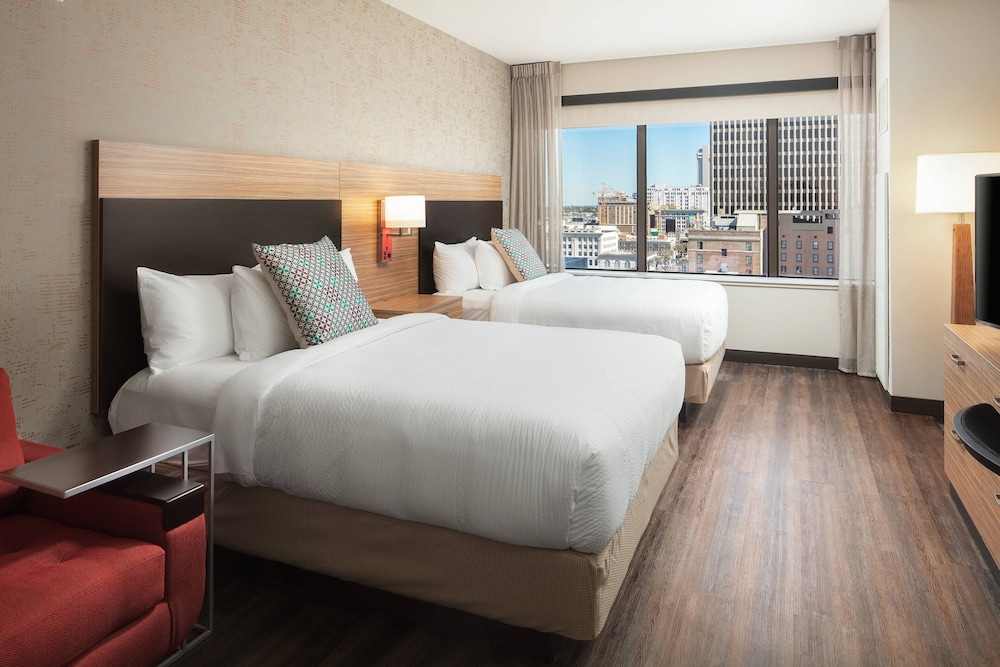 TownePlace Suites New Orleans Downtown Canal Street - photo 13