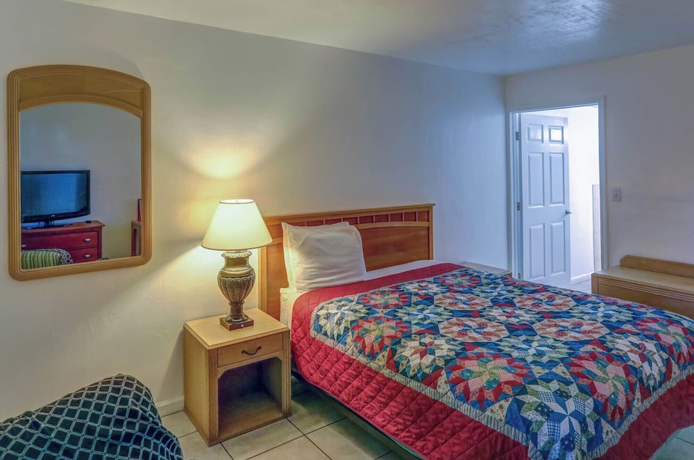 Richard's Motel Extended Stay - photo 38