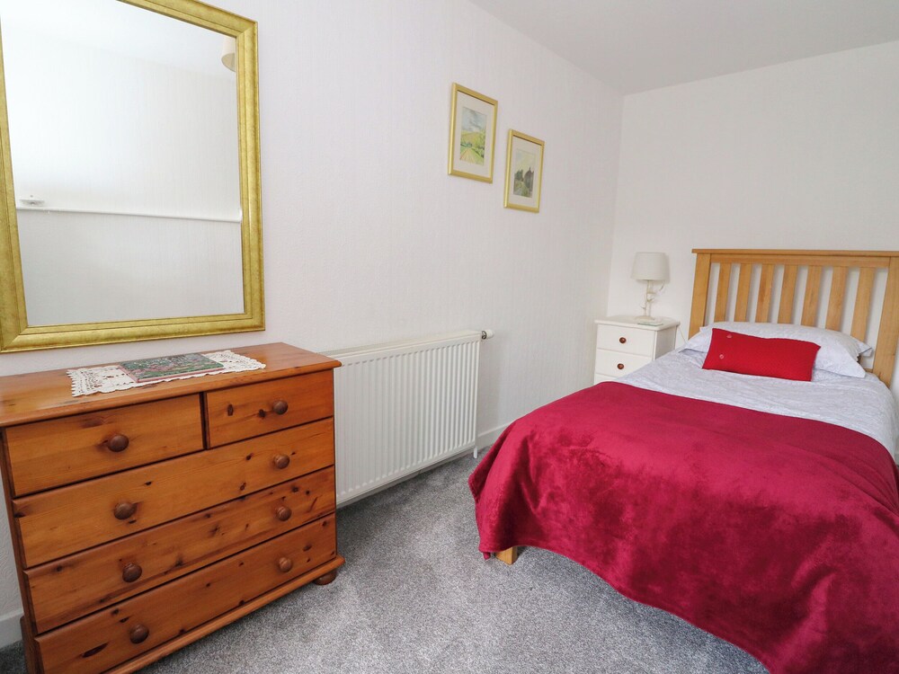 Rose Cottage — Strathpeffer — photo 4