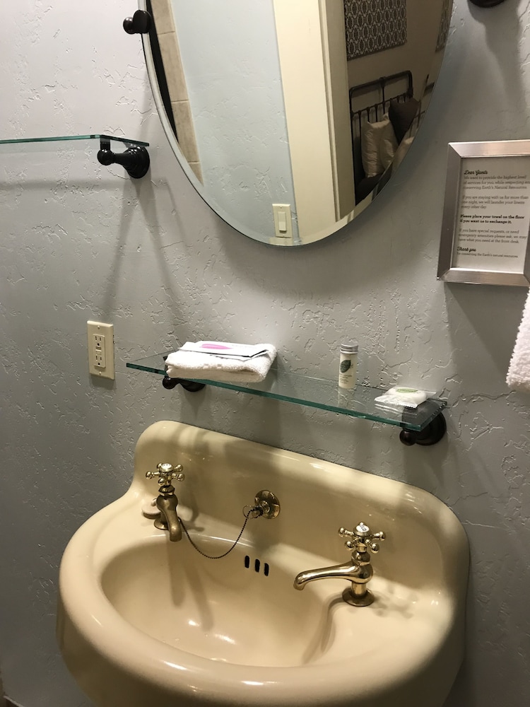 Hotel Sutter - photo 38