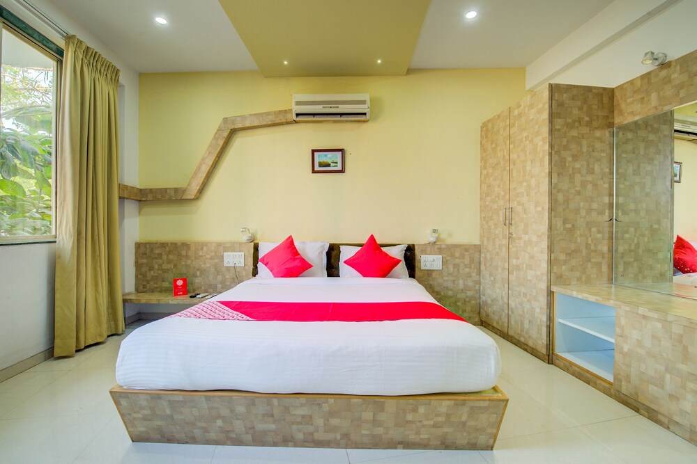 OYO 27740 Anantha Residency in Pune, India