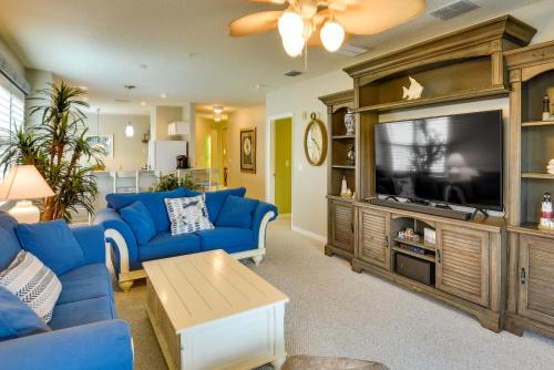 Waterfront Palm Coast Condo with Community Pool — 4-Star Luxury Hotel in Palm Coast, United States