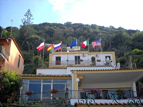 New Crostolo Hotel in Ischia, Italy