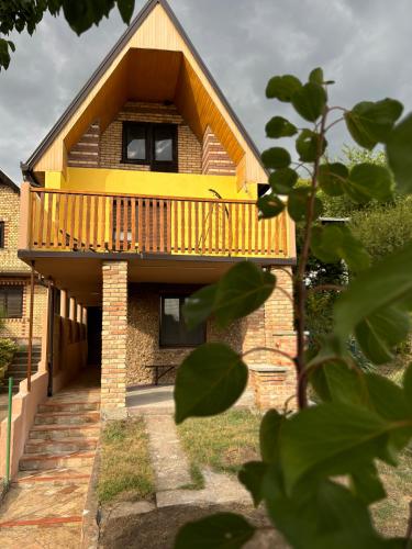 Kućica u pesku in Banatski Karlovac, Serbia