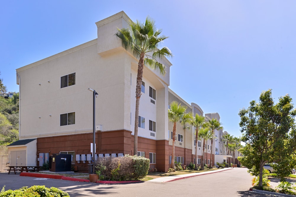Candlewood Suites San Diego by IHG - photo 29