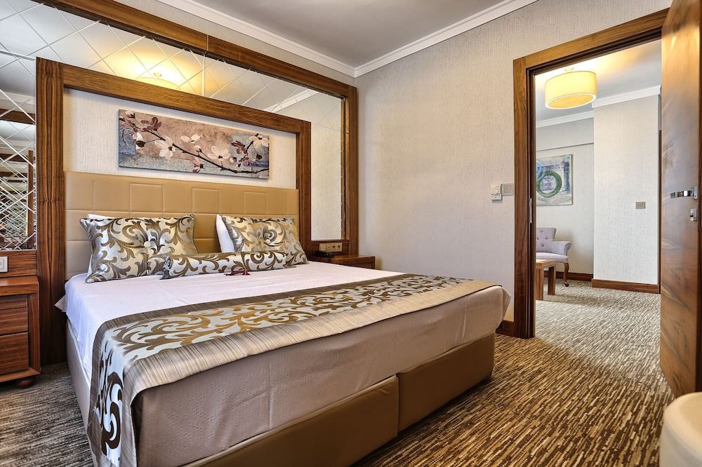 City Residence — 4-Star Luxury Hotel in Ankara, Turkey