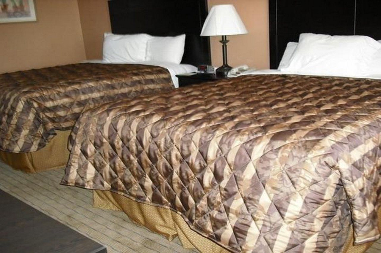 Magnuson Hotel Brownsville - photo 6