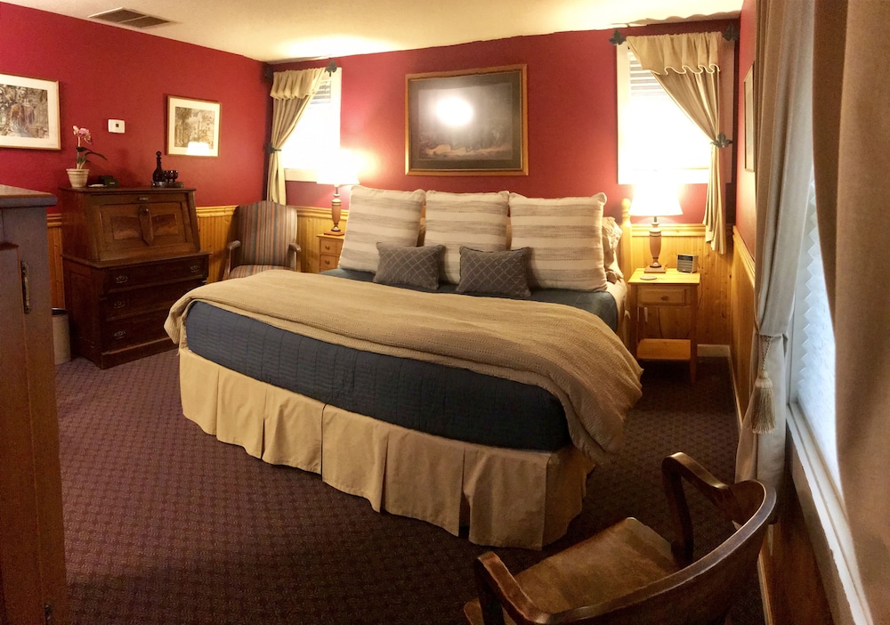 Arden Forest Inn — Ashland — photo 5
