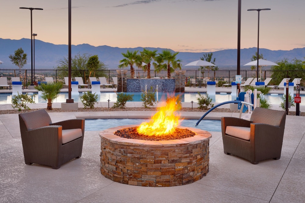 Hampton Inn & Suites by Hilton Mesquite - photo 51