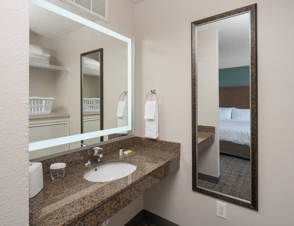 Staybridge Suites Denver Tech Center by IHG - photo 8