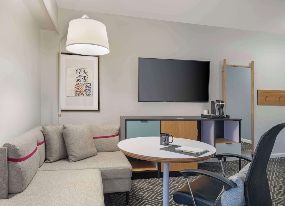 Freepoint Hotel Cambridge Tapestry Collection by Hilton - photo 21