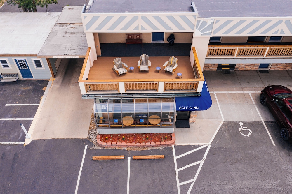 Salida Inn & Monarch Suites - photo 130