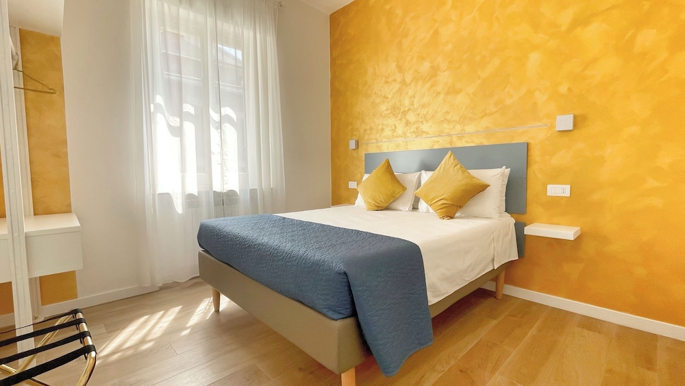 Color Houses Pescara Centro in Pescara, Italy