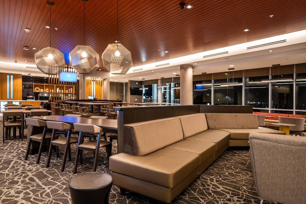 SpringHill Suites by Marriott Kenosha - photo 7
