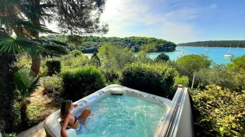 Calm Sea View — 4-Star Luxury Hotel in Medulin, Croatia