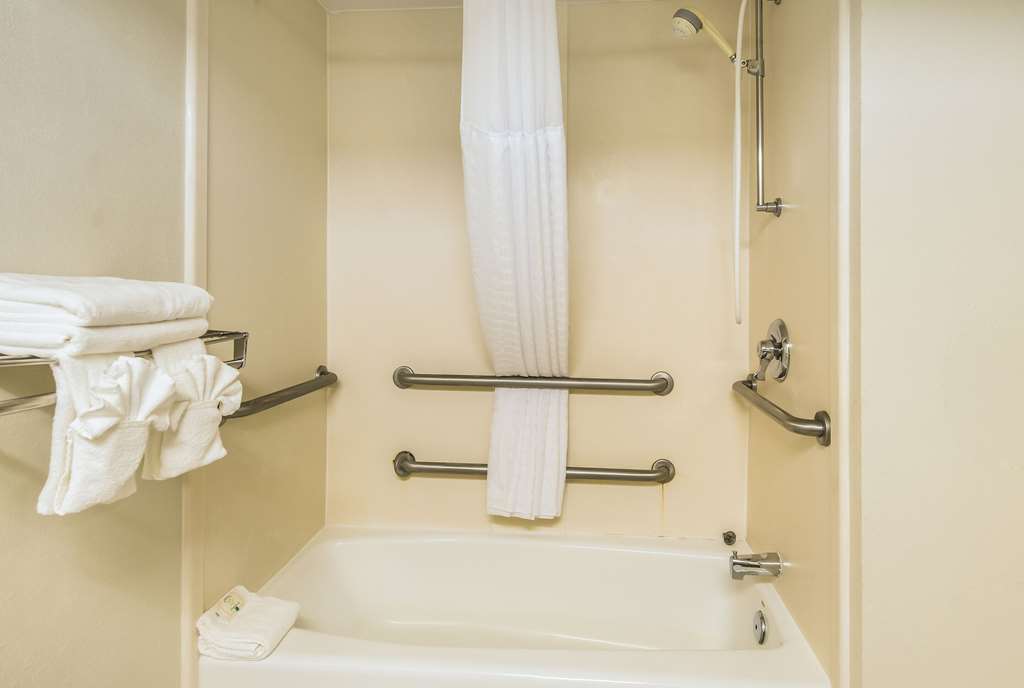 Quality Inn Danville University Area - photo 24