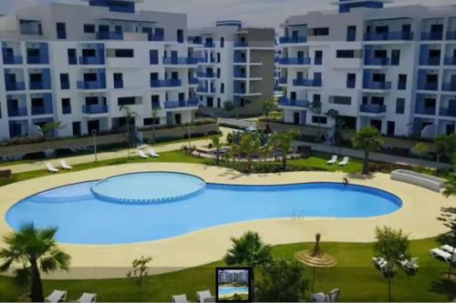 Super appartement vue sur mer et à 2 minutes de la plage de Martil. — 4-Star Luxury Hotel in Martil, Morocco