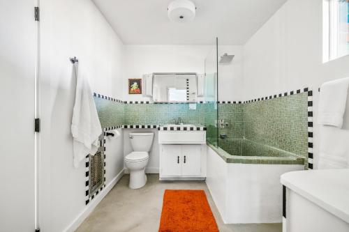 Wonder Valley Green House Near Joshua Tree National Park — 4-Star Luxury Hotel in Twentynine Palms, United States